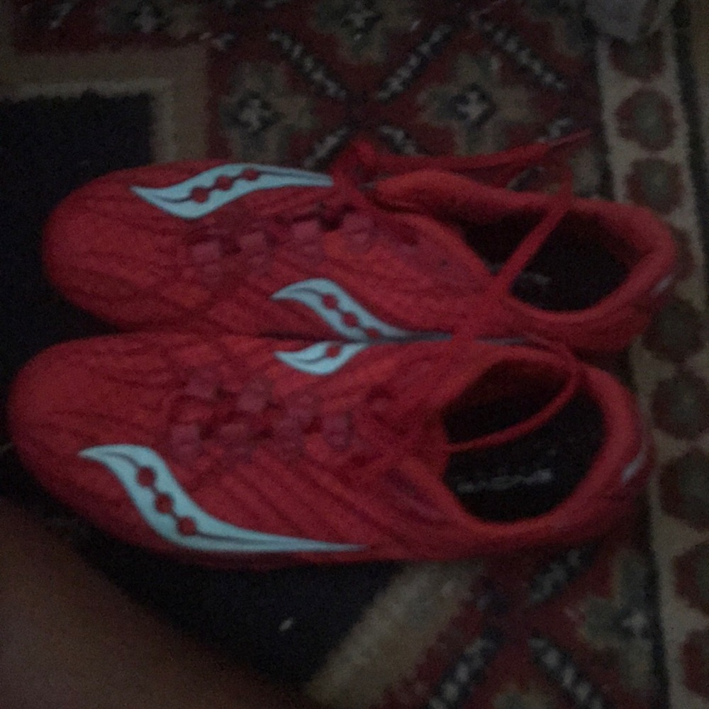 Vendetta track cleats